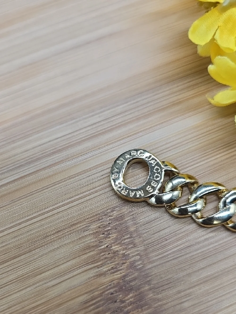 Marc Jacobs | Bracelet | Gold Tone | Classic Curb Link